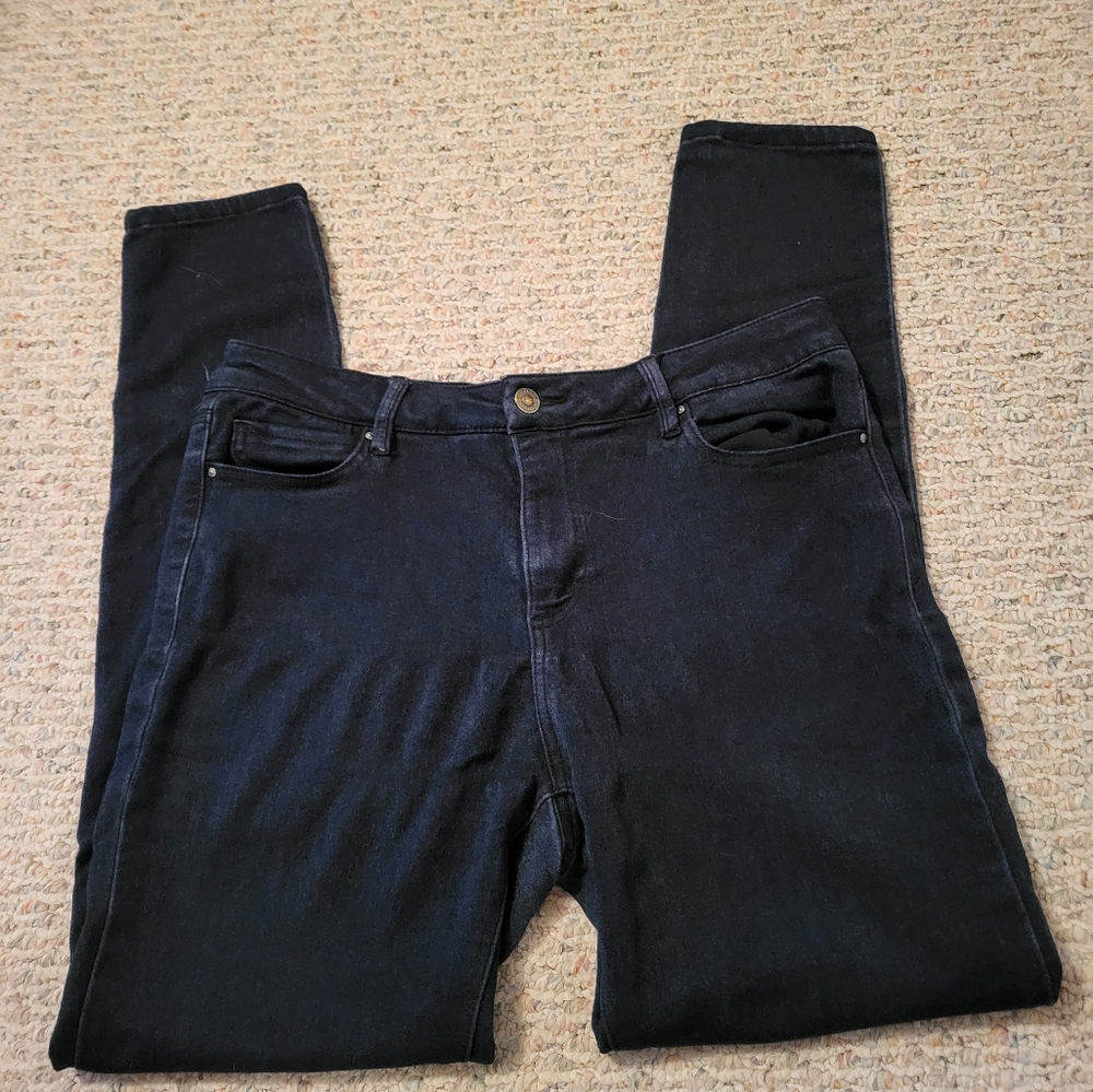 Suede brand high-rise skinny jeggings 31" waist.